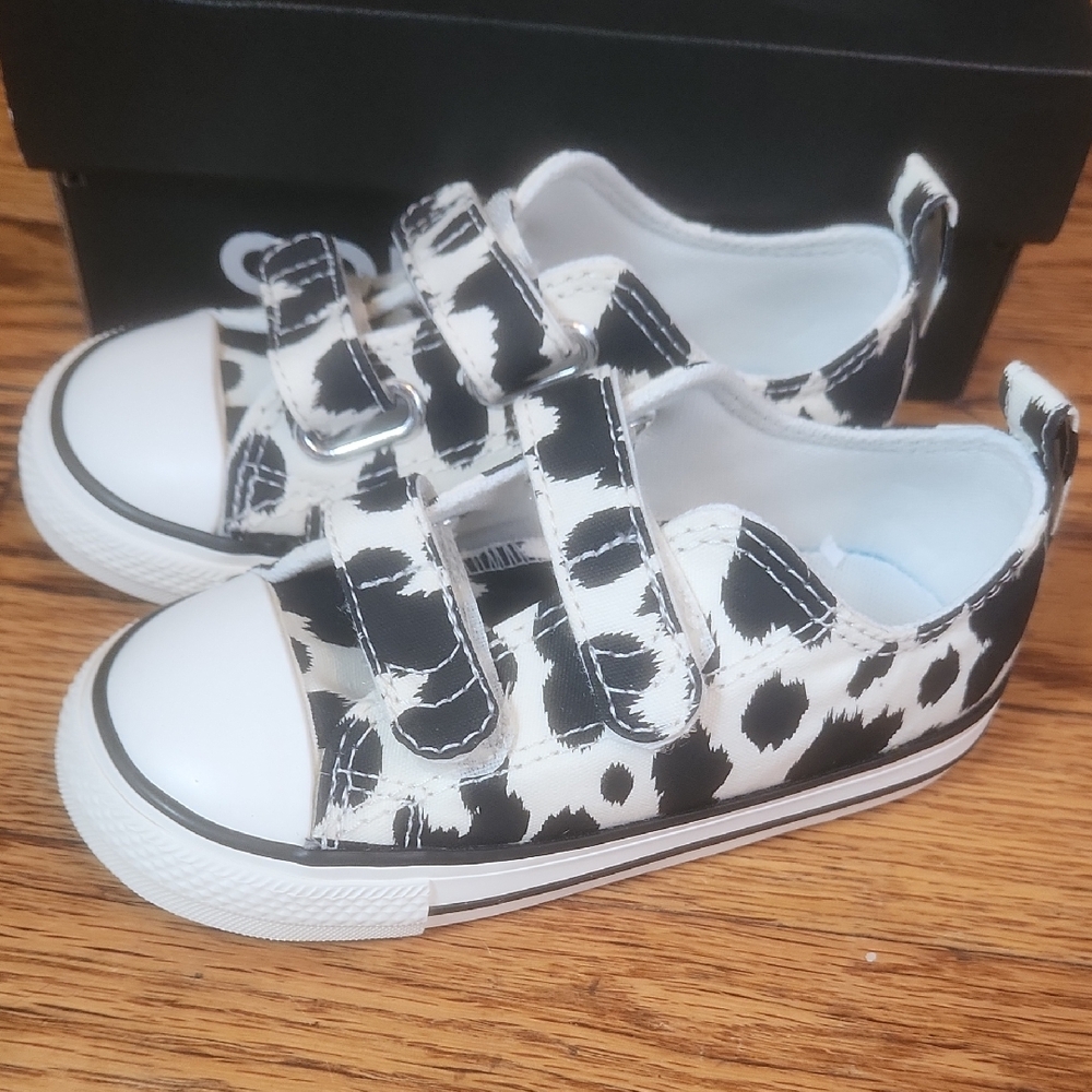 Converse Kids Black & White Animal-Print Velcro Sneakers